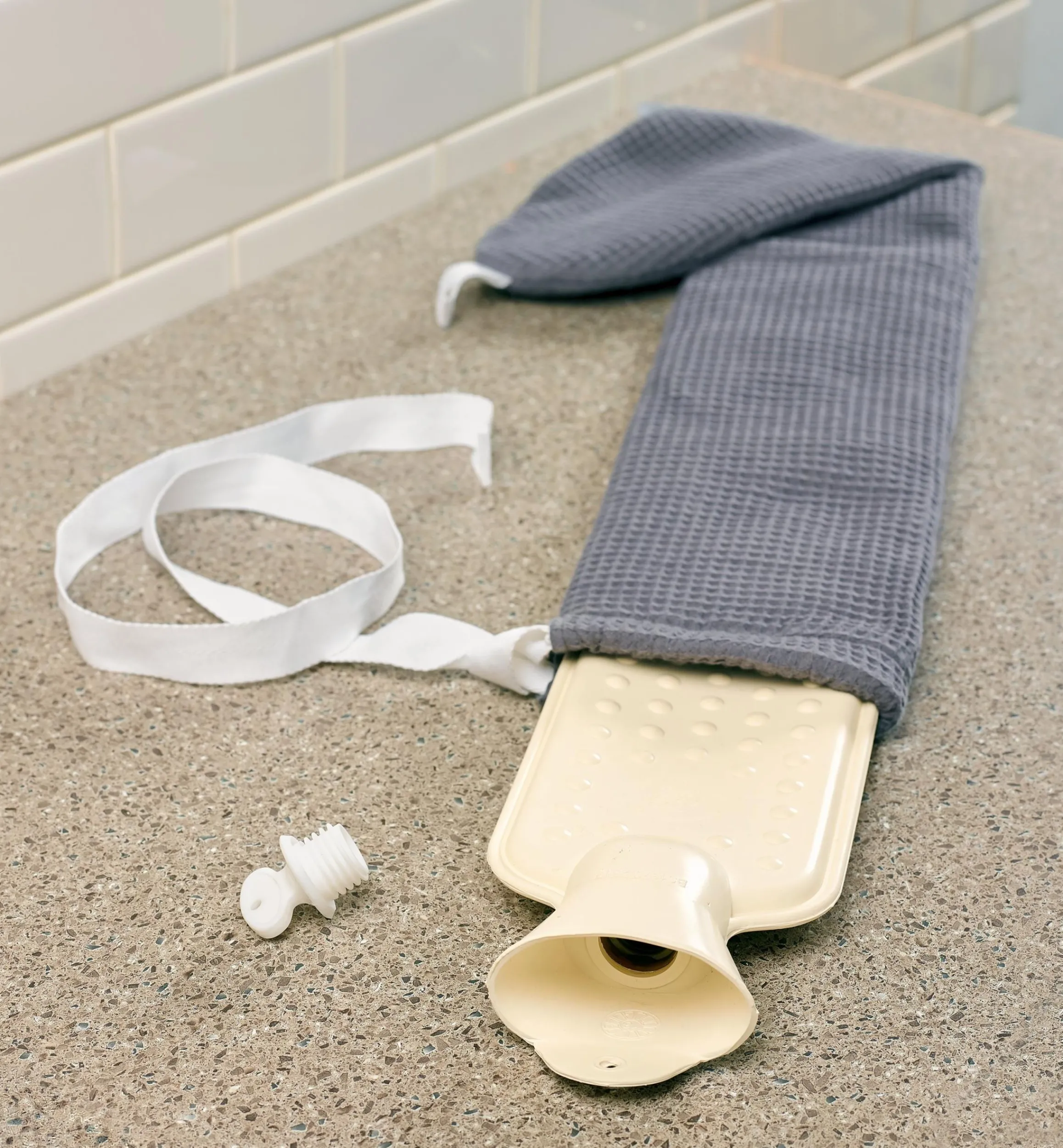 Lee Valley Personal Care>Long Hot-Water Bottle