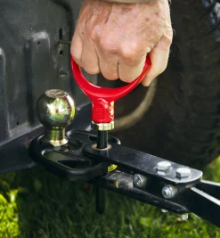 Lee Valley Lawn Care>Magnetic Hitch Pin