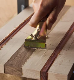 Lee Valley Supplies><noscript><img width=