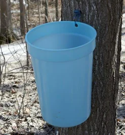 Lee Valley Harvesting>Maple Syrup Starter Kit