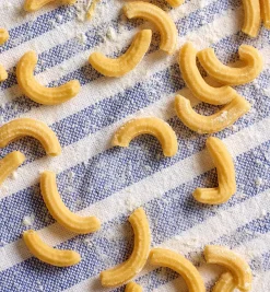 Lee Valley Pasta Making><noscript><img width=