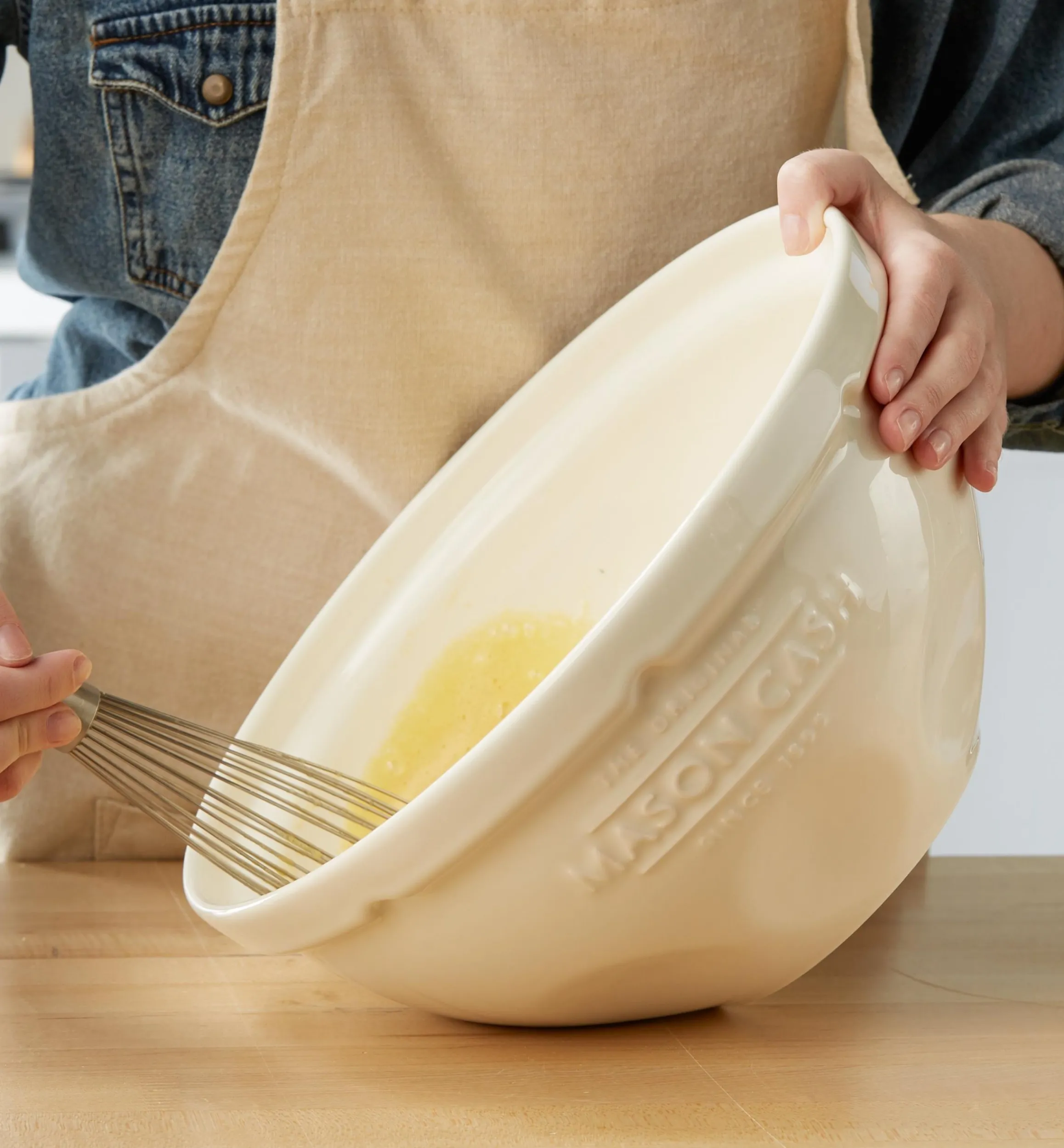 Lee Valley Bakeware>Mason Cash Mixing Bowl