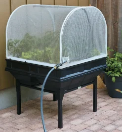 Lee Valley Container Gardening><noscript><img width=