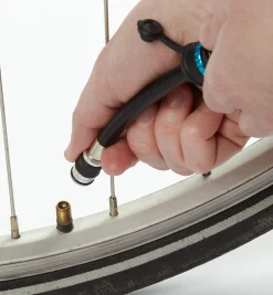 Lee Valley Outdoor Recreation><noscript><img width=