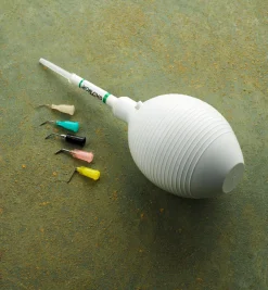 Lee Valley Seed Starting>Mini Wand Seeder