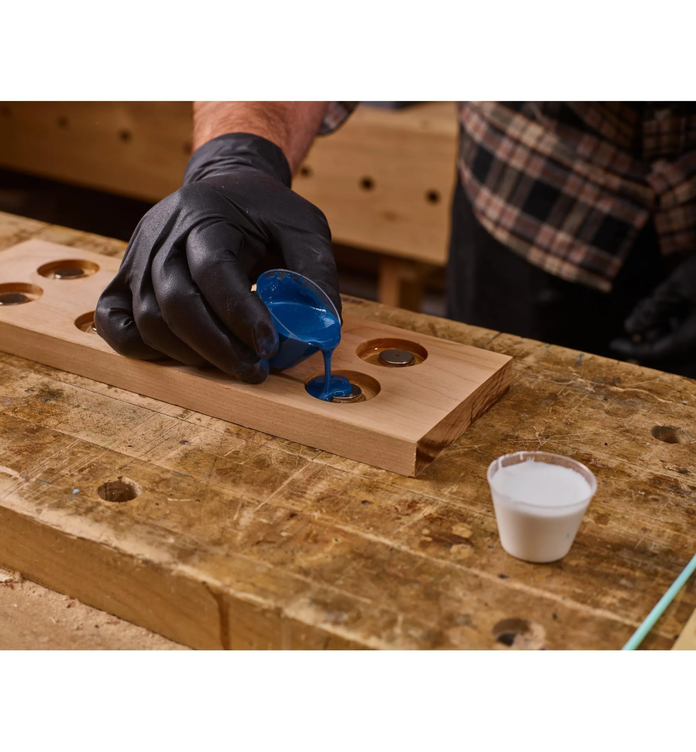 Lee Valley Supplies>Mixing Cups