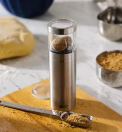 Lee Valley Kitchen Tools>Nutmeg Grinder