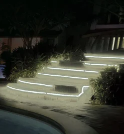 Lee Valley Lighting>Outdoor/Wet Location White LED Tape Light Kits (12V)