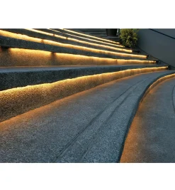 Lee Valley Lighting>Outdoor/Wet Location White LED Tape Light Kits (12V)