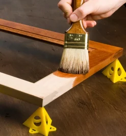 Lee Valley Supplies>Painter's Pyramid