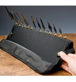 Lee Valley Knives>Palette Knives In Case