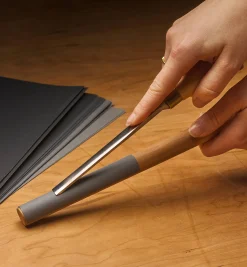 Lee Valley Supplies>18-Pc. Sample Pack Of Mirka Fine Wet/Dry Sandpaper