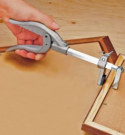 Lee Valley Picture Hanging>Picture-Framing Brad Setter