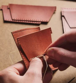 Lee Valley Supplies>Premium Bifold Wallet Kit