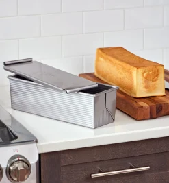 Lee Valley Bakeware>Pullman Loaf Pan