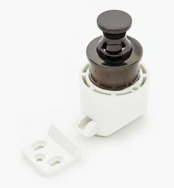 Lee Valley Latches>Push Knobs With Latch