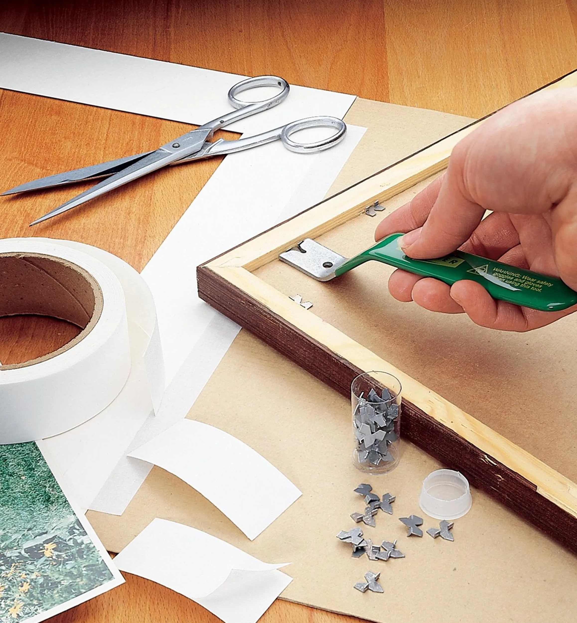 Lee Valley Picture Hanging>PushMate Tool