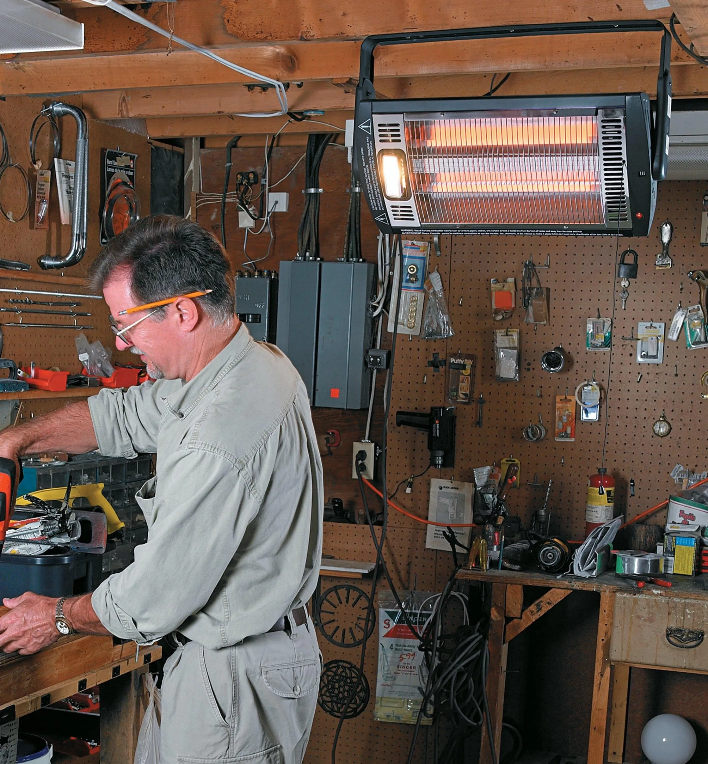 Lee Valley Workshop>Quartz Overhead Radiant Heater