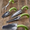 Lee Valley Weeding>Radius Ergonomic Hand Tools