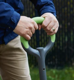 Lee Valley Garden Care>Radius Ergonomic Stainless-Steel Forks