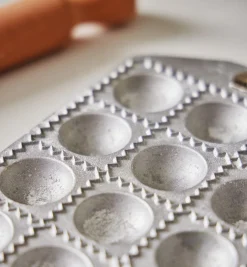 Lee Valley Pasta Making><noscript><img width=