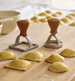 Lee Valley Pasta Making><noscript><img width=