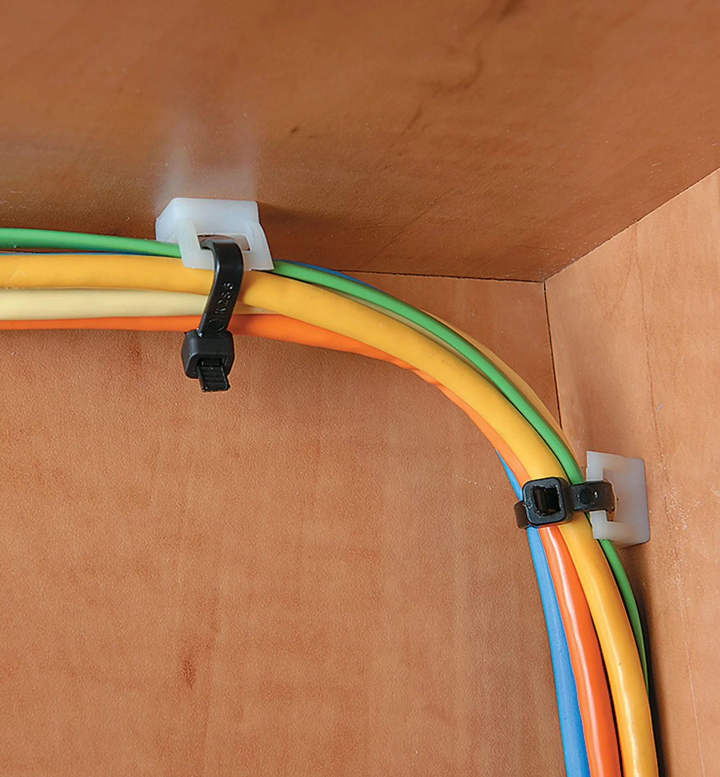 Lee Valley Storage & Organization>Saddle Mounts For Cable Ties