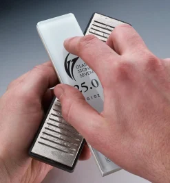 Lee Valley Sharpening>Shapton GlassStone Seven (GS7) Diamond Lapping Plate