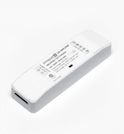 Lee Valley Lighting>Signal Amplifier For RGB+W LED Tape Lights