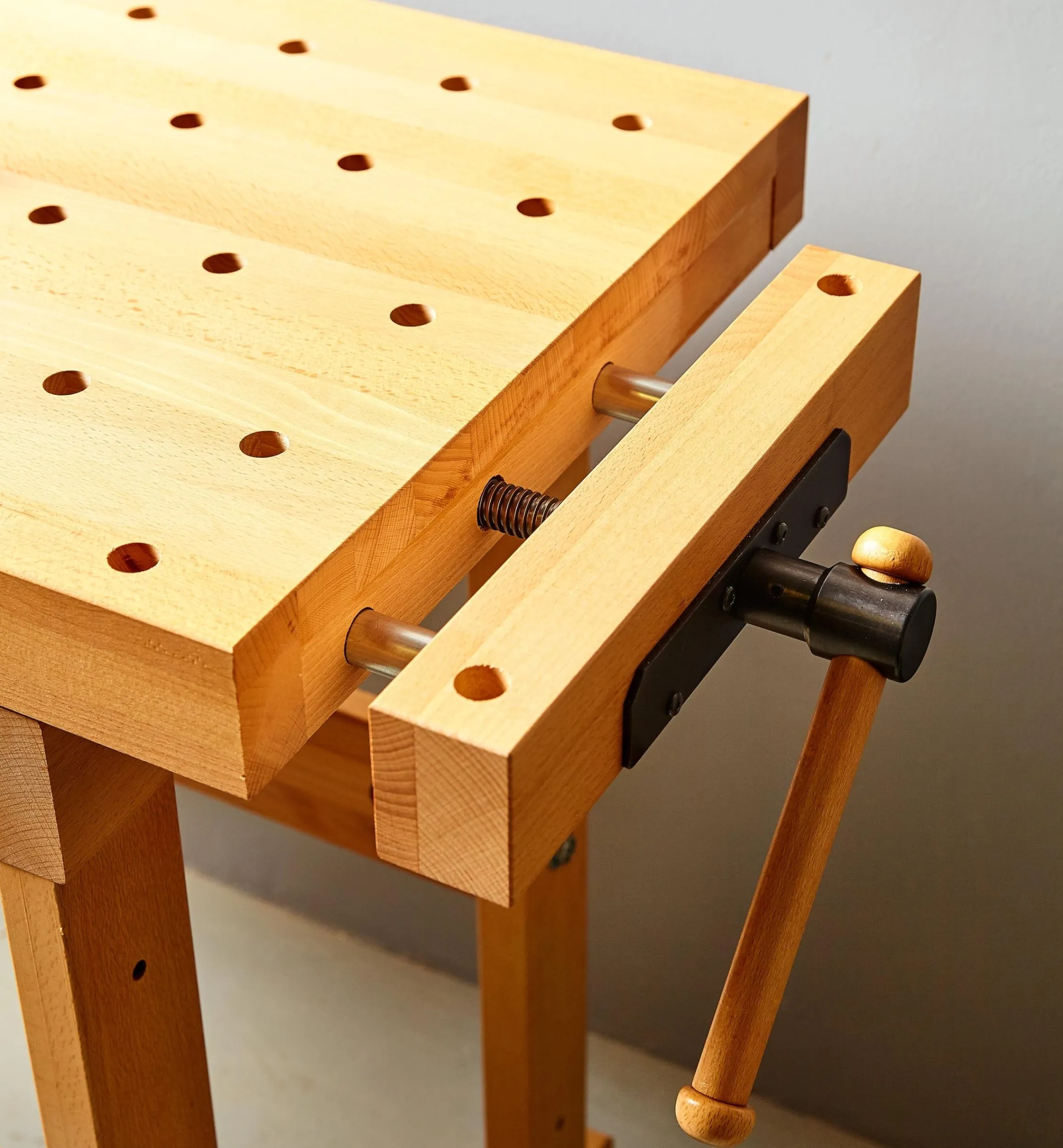 Lee Valley Workshop>Sjöbergs Apartment Workbench