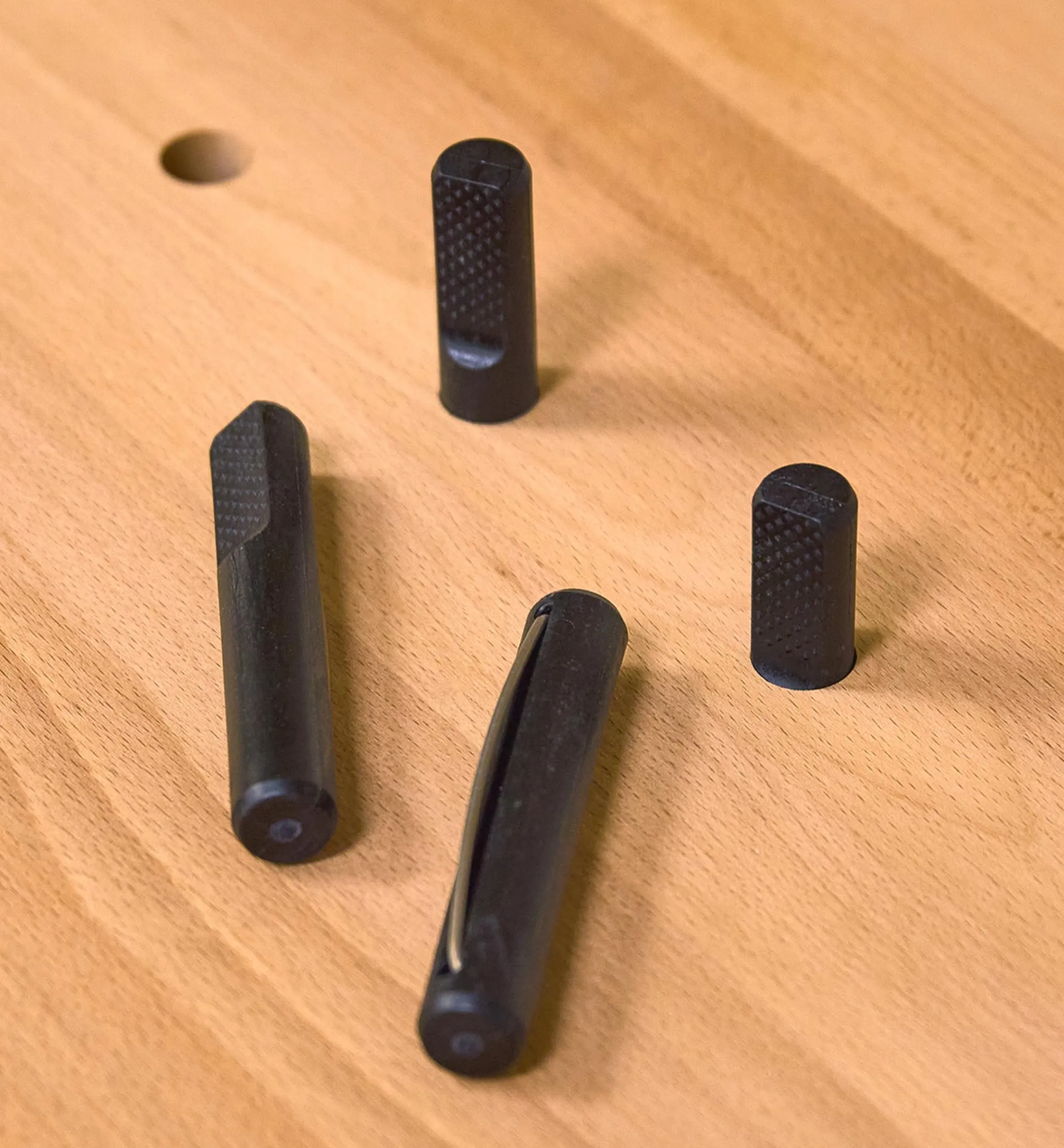 Lee Valley Workshop>Sjöbergs Scandi 1825 Workbench & Storage Module