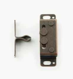 Lee Valley Catches>Spring Catches