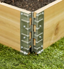 Lee Valley Container Gardening>Stacking Corners For Raised-Bed Or Wagon Construction