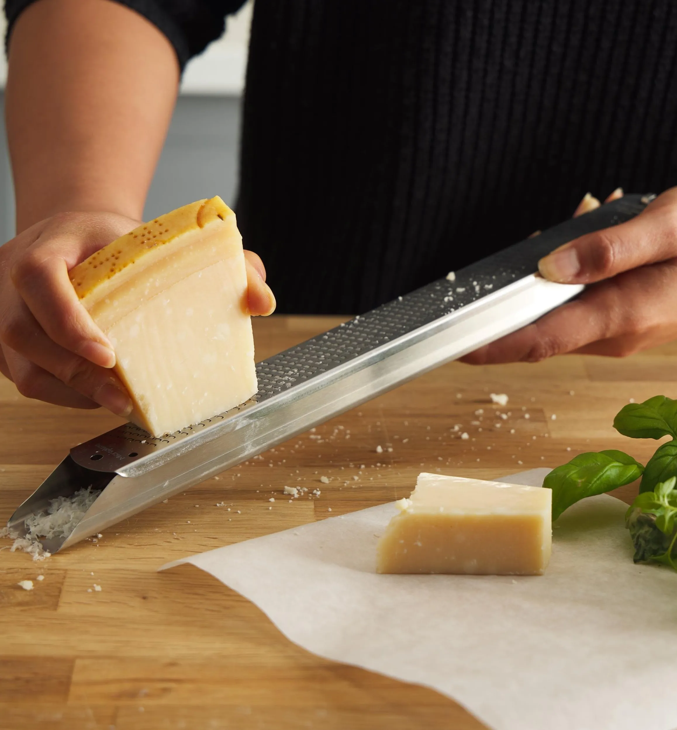 Lee Valley Kitchen Tools>Stainless-Steel Rasp & Zester Holder