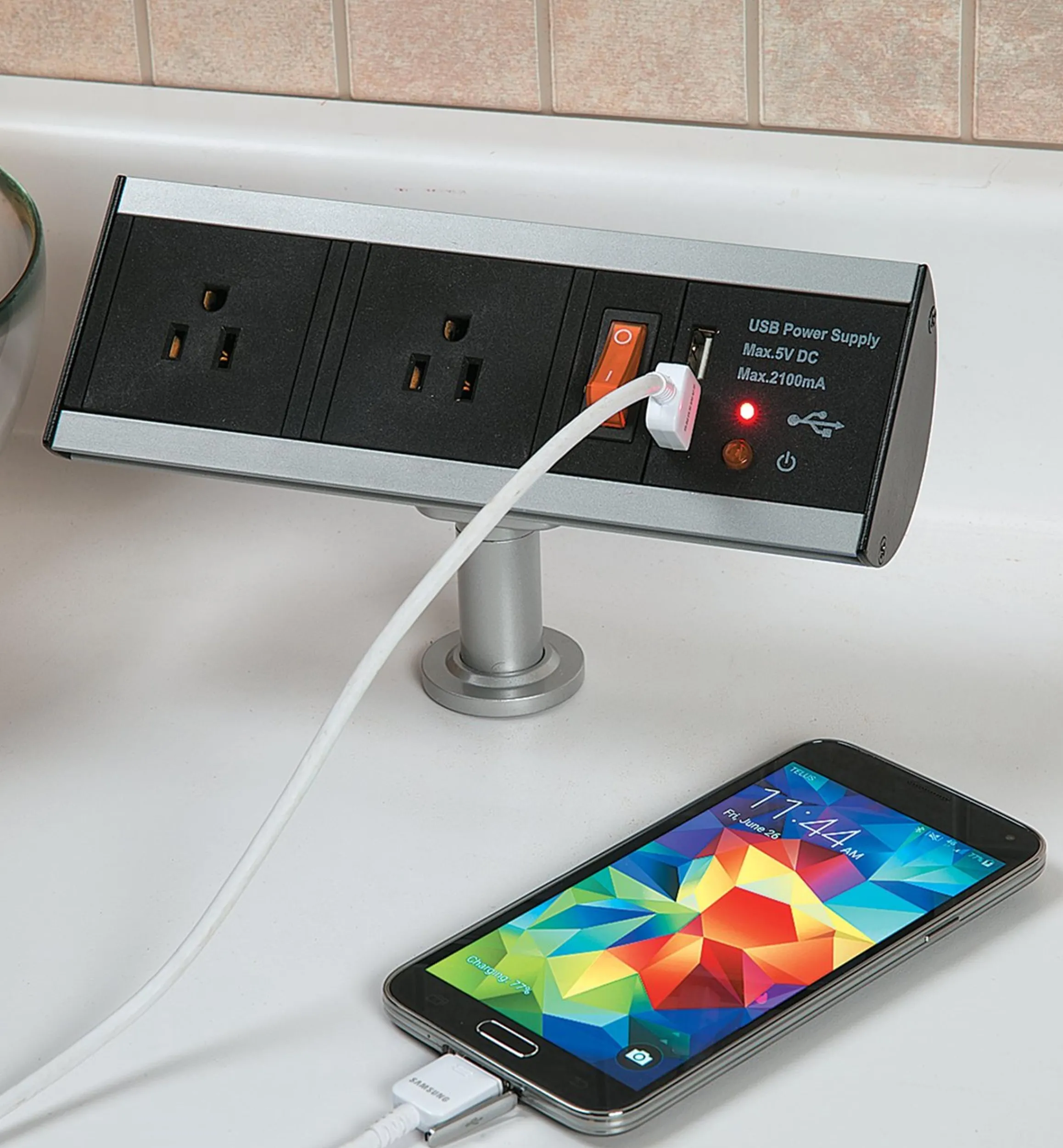 Lee Valley Power Cords & Bars>Stand-Off Power Bar