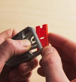 Lee Valley Scrapers>Straight-Edge Orange Plastic Razor Blades