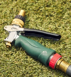 Lee Valley Hoses & Accessories>Swivel Adapter