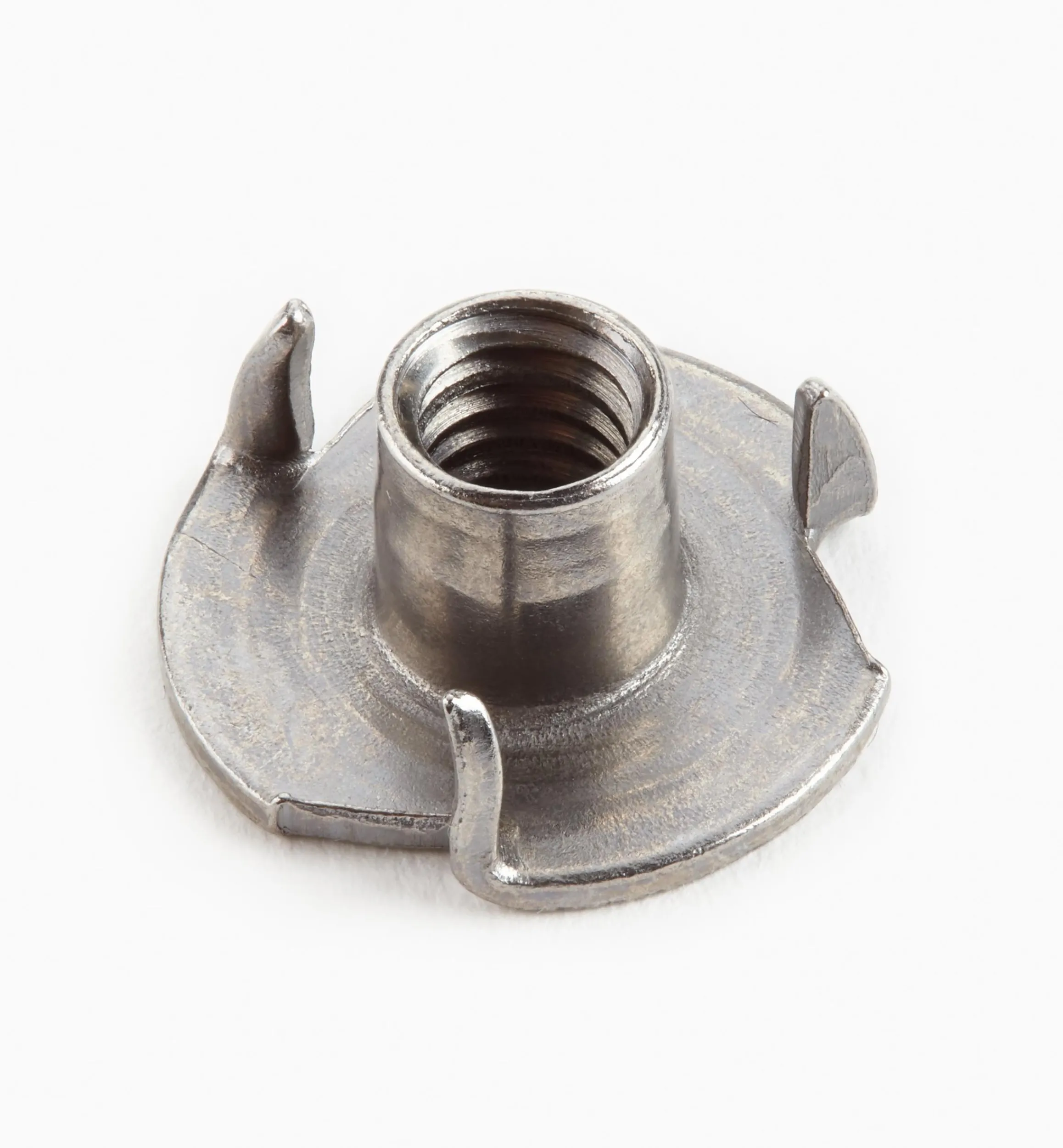 Lee Valley Jig & Fixture Parts>Three-Prong T-Nuts (1/4-20 Thread)
