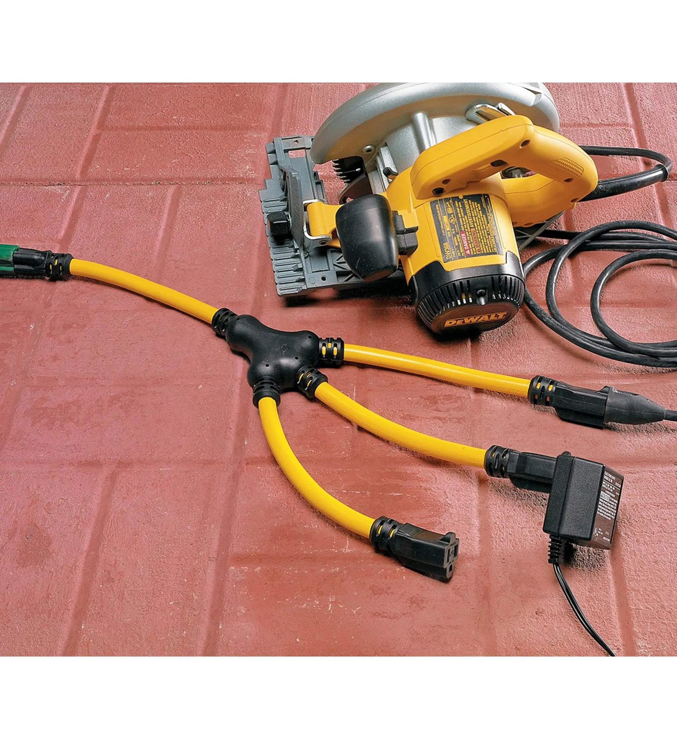 Lee Valley Power Cords & Bars>Three-Way Y-Adapter