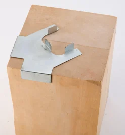 Lee Valley Outdoor Hardware><noscript><img width=