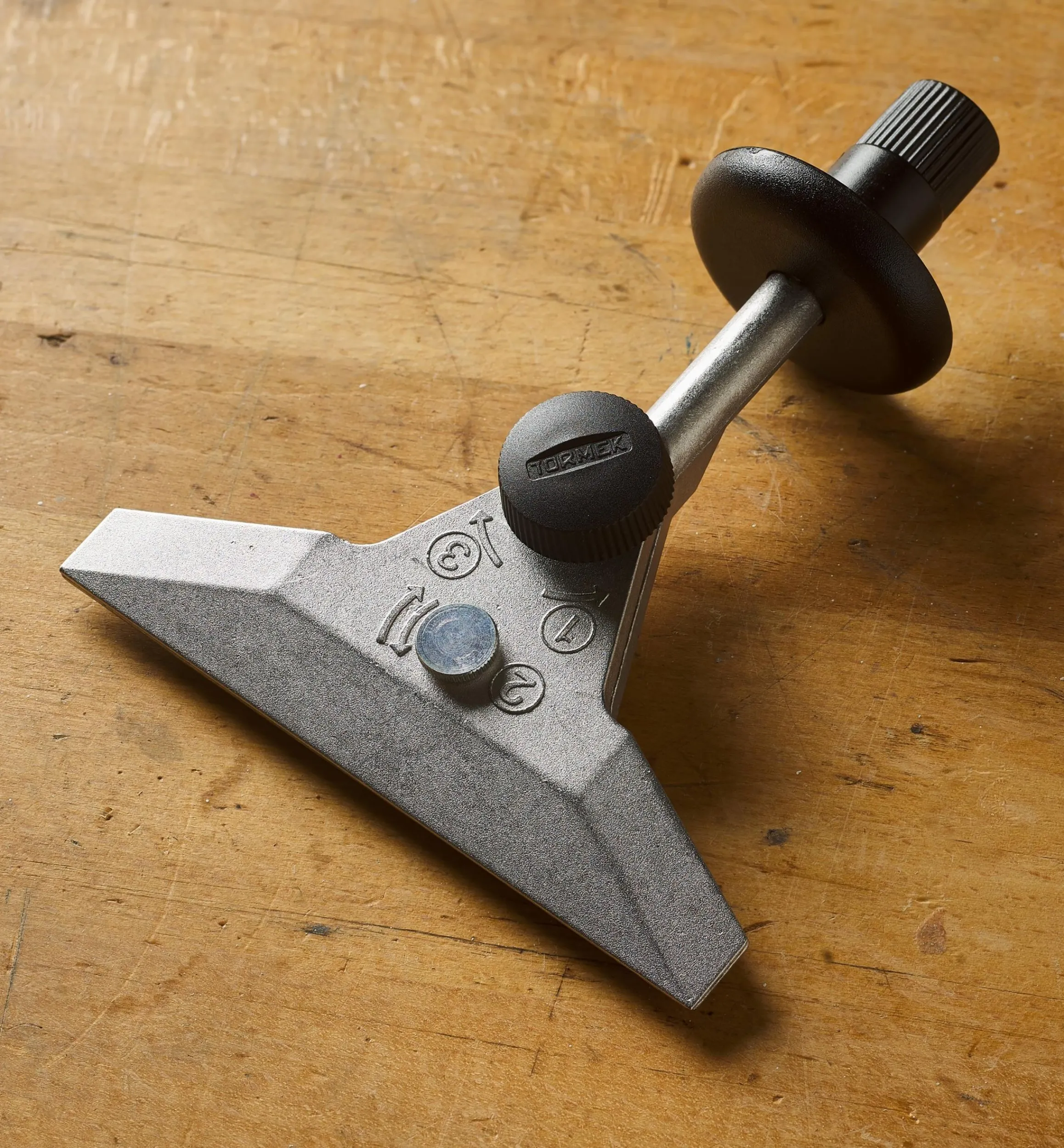 Lee Valley Sharpening>Tormek Long Knife Jig