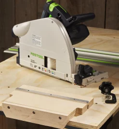 Lee Valley Power Tool Accessories>Track Saw Alignment Jig