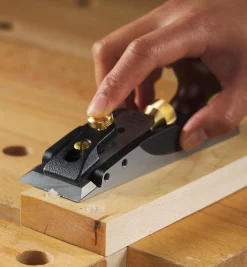 Lee Valley Planes>Veritas Cabinetmaker's Trimming Plane