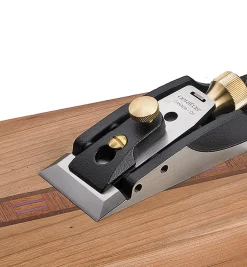 Lee Valley Planes>Veritas Cabinetmaker's Trimming Plane