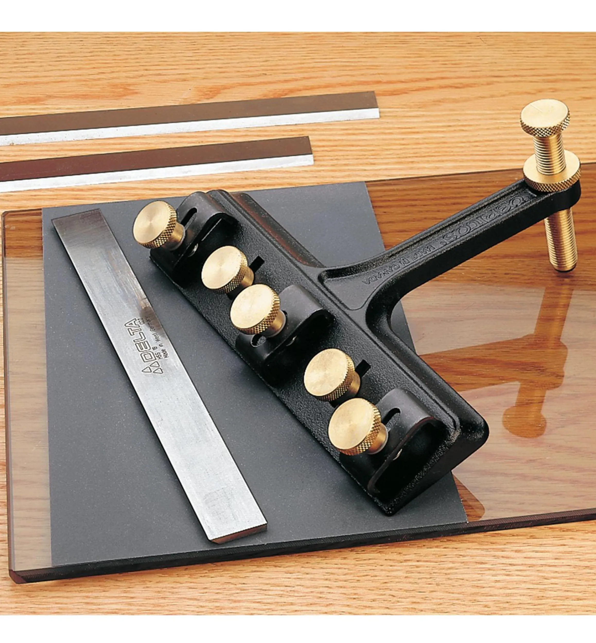 Lee Valley Sharpening>Veritas Jointer Blade Sharpener