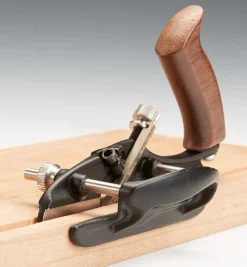 Lee Valley Hand Tools>Veritas Miniature Plow Plane
