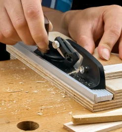 Lee Valley Planes>Veritas Miniature Right-Hand Shooting Plane