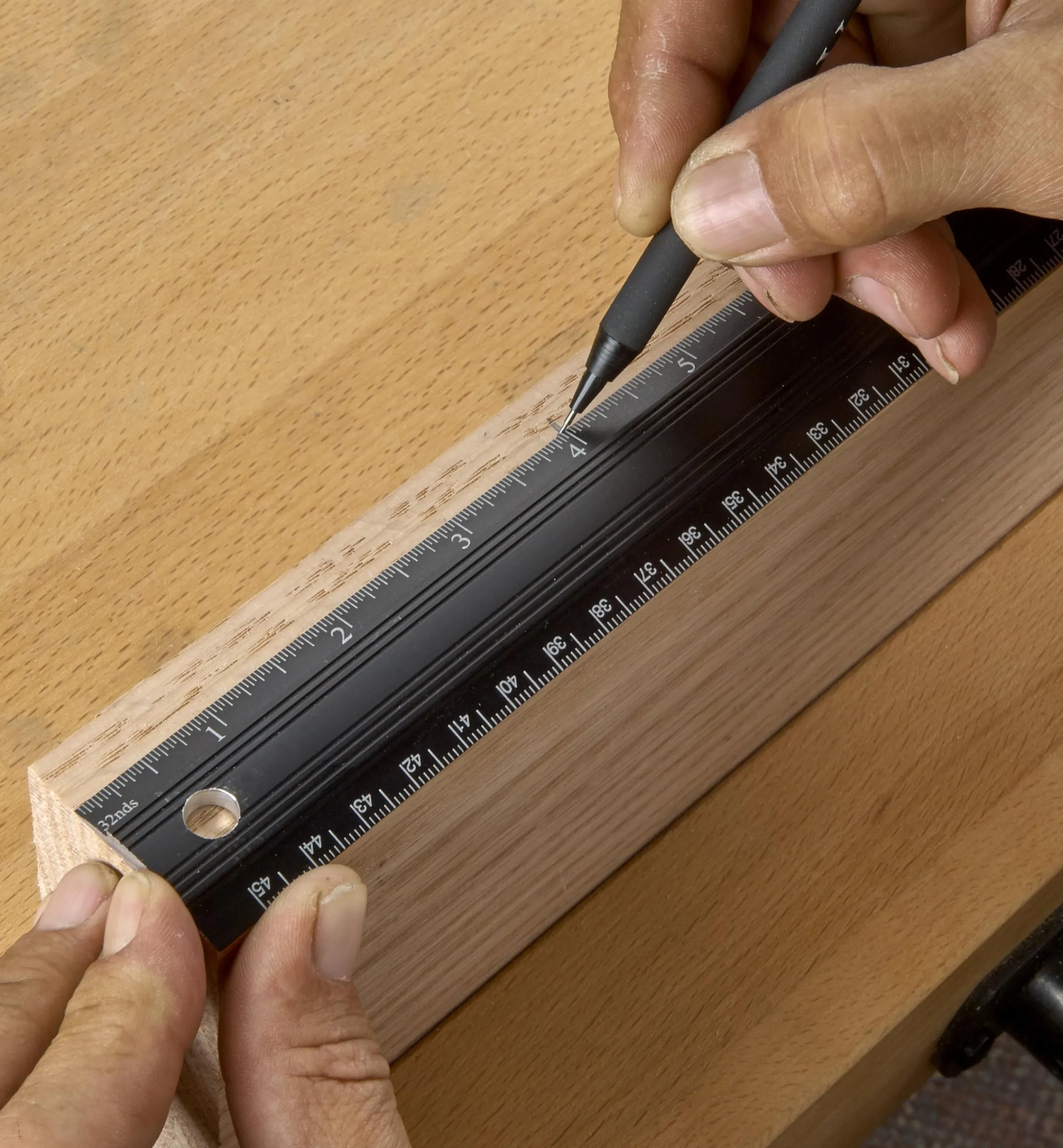 Lee Valley Marking & Measuring>Veritas 18"/450mm Aluminum Bench Rule