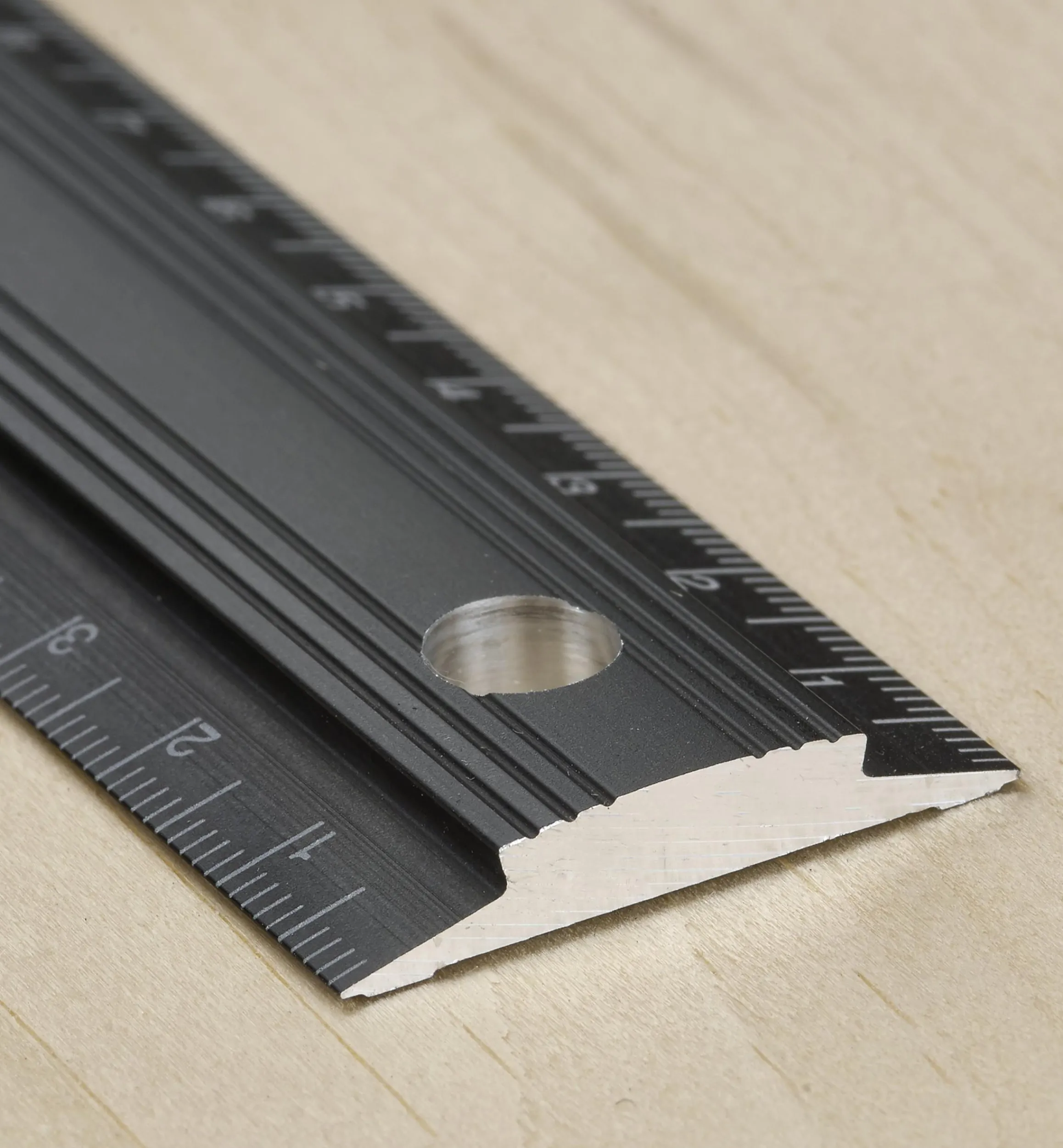 Lee Valley Marking & Measuring>Veritas 450mm Aluminum Bench Rule