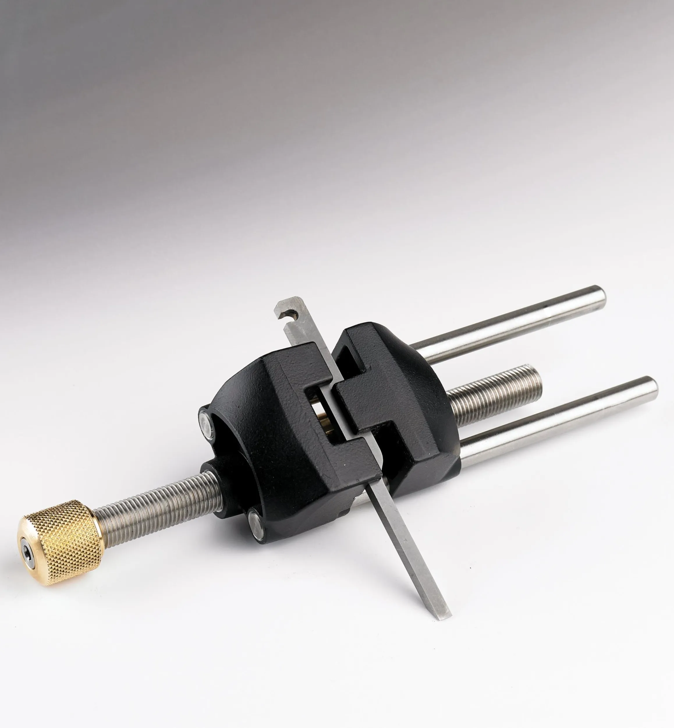 Lee Valley Sharpening>Veritas Side-Clamping Honing Guide